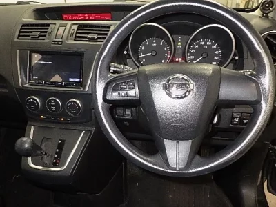 Nissan LAFESTA