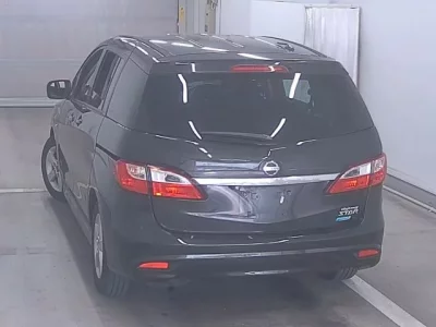 Nissan LAFESTA
