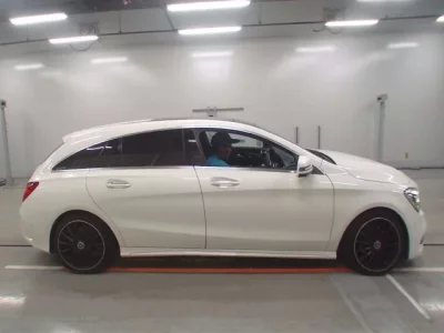 Mercedes-Benz CLA CLASS