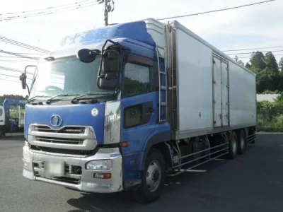 Nissan QUON