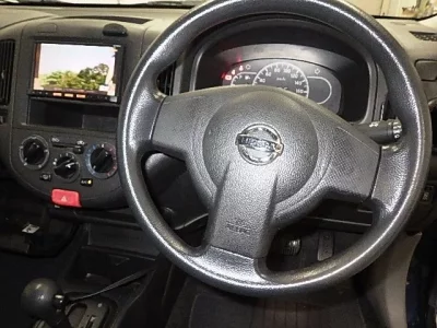 Nissan AD