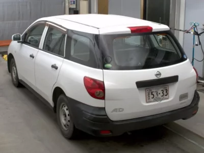 Nissan AD