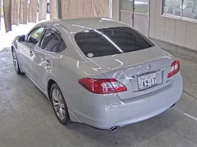 Nissan FUGA