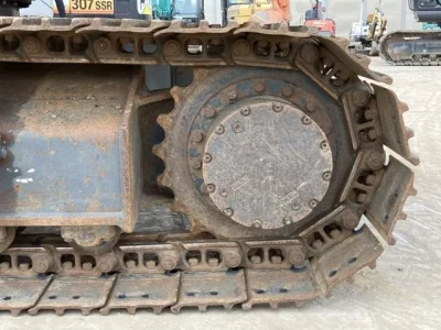 KOMATSU PC120-8