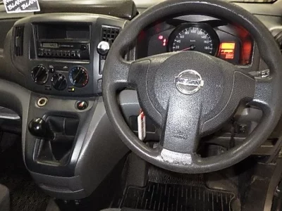 Nissan NV200