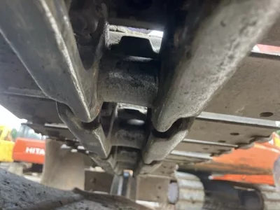 HITACHI ZX75UR