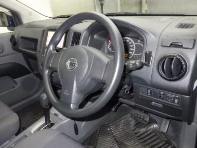 Nissan AD
