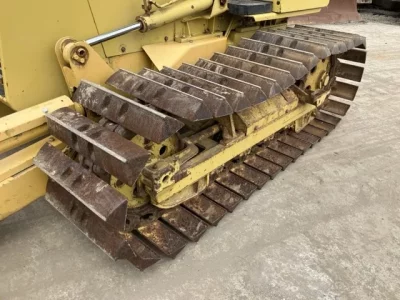 KOMATSU D20P-7