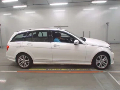 Mercedes-Benz C CLASS WAGON