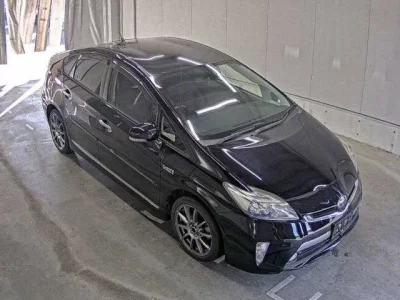 Toyota PRIUS PHV