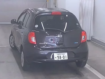 Nissan MARCH