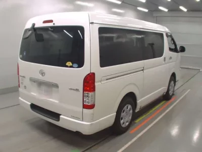 Toyota REGIUS ACE VAN