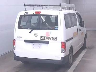 Nissan NV200