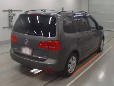 Volkswagen GOLF TOURAN