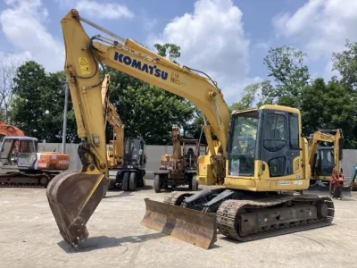 KOMATSU PC138US-10