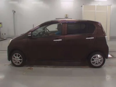 Daihatsu MIRA E S