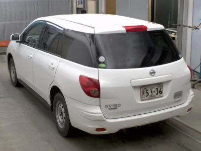 Nissan AD