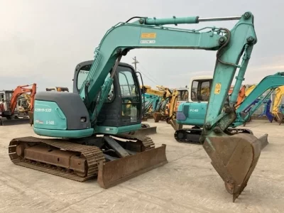 KOBELCO SK70SR-1ES