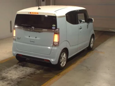 Honda N BOX SLASH
