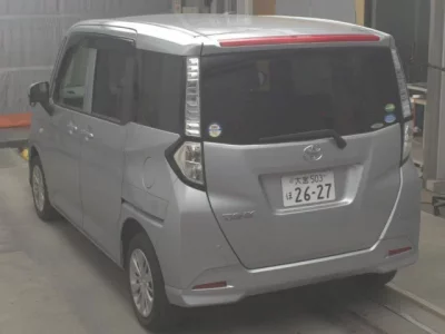 Toyota TANK