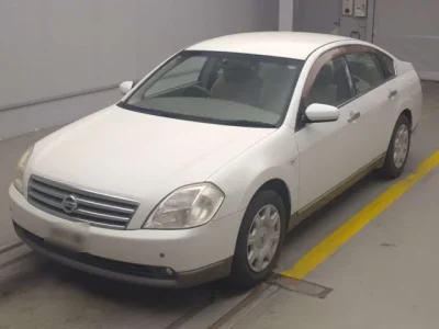 Nissan TEANA