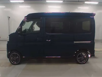 Daihatsu ATRAI VAN