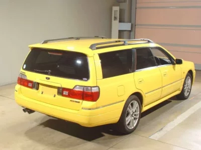 Nissan STAGEA
