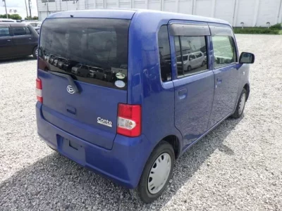Daihatsu MOVE CONTE