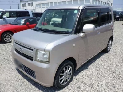 Toyota PIXIS SPACE