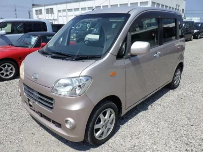 Daihatsu TANTO EXE