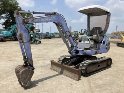 HITACHI EX18-2
