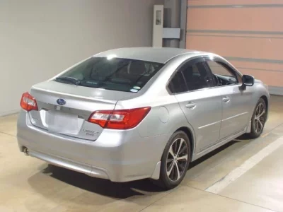 Subaru LEGACY B4