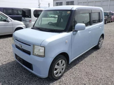 Toyota PIXIS SPACE