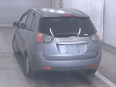 Mitsubishi COLT PLUS