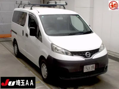 Nissan NV200