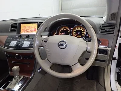 Nissan FUGA