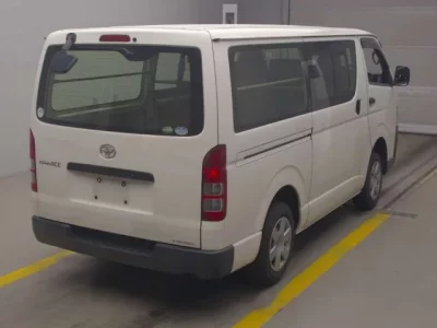 Toyota REGIUS ACE VAN