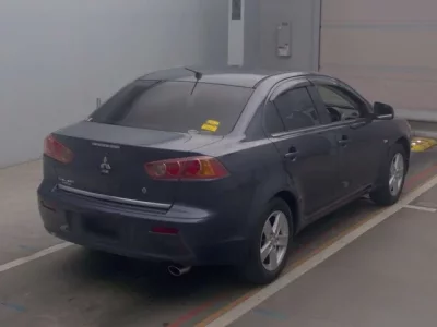 Mitsubishi GALANT FORTIS