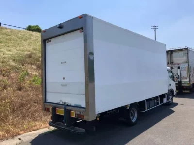 Hino DUTRO