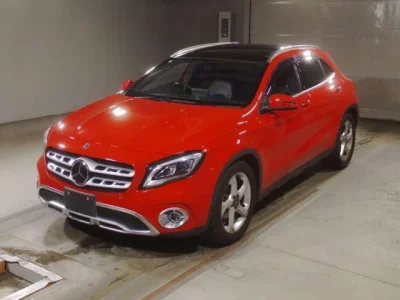 Mercedes-Benz GLA CLASS