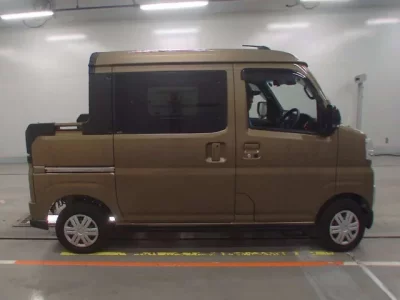 Daihatsu ATRAI VAN