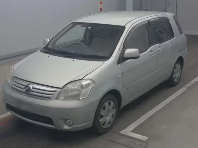 Toyota RAUM