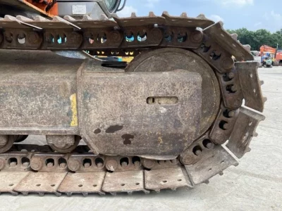 HITACHI ZX120