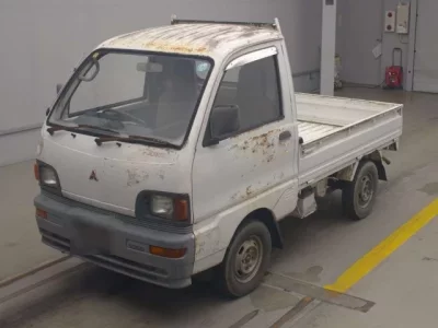 Mitsubishi MINICAB TRUCK
