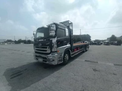 Nissan QUON