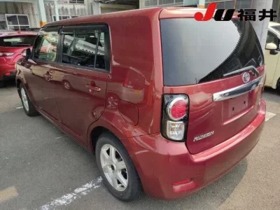 Toyota COROLLA RUMION