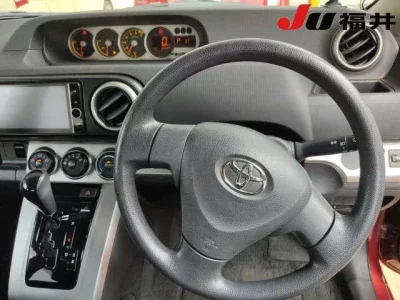 Toyota COROLLA RUMION
