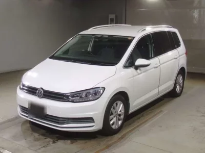 Volkswagen GOLF TOURAN