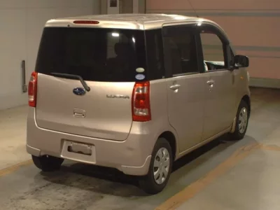 Subaru LUCRA