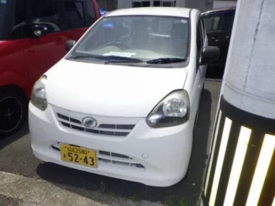 Daihatsu MIRA E S